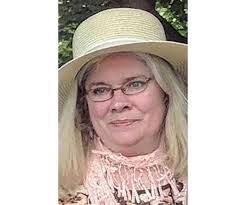 Karin Foster's Instagram, Twitter & Facebook