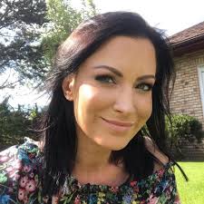 Nevím co si chtěl pan petr suchoň dokázat v moderátorském křesle dnes večer v televizních novinách na tv nova, kroutil „může mi někdo vysvětlit, za co se měl moderátor petr suchoň omlouvat? Gabina Partysova Neuveritelny Darek Od Napadnika Stars24 Cz