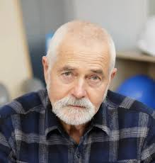 Miranda Hart's father relives terrifying Falklands ordeal, 30 years after  his ship HMS Coventry sank in the war