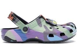 Get in line now for #badbunnyxcrocs classic clogs. Kaufen Crocs Schuhe Und Brandneue Ungetragene Und Originalverpackte Sneaker