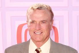 Kevin Dobson, 'Kojak' and 'Knots Landing' Star, Dies at 77