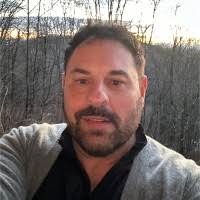 100+ profils pour “Vrionis”