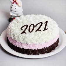 80th birthday cake husband dad grandad tiered cake with lawn bowls gardening and football silhouettes. Send New Year Cakes 2021 Cakes Online Delivery Myflowertree