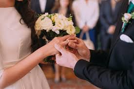 Wie viel sollte man für die verschiedenen kostenpunkte einplanen? Hochzeit Kosten Kalkulation Tipps Im Uberblick