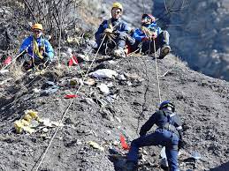 Sur cette carte interactive, retrouvez les points d'étape du vol suicidaire d'andreas lubitz, tels que décrits dans le rapport du bea. Crash Du Vol 4u9525 De Germanwings Une Indemnisation Qui S Annonce Lourde Pour Lufthansa Air Journal