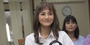 Semoga kasus ini segera terselesaikan dan menjadi pelajaran bagi banyak pihak mengenai hak cipta terlebih saat nonton bioskop. Demi Anak Kirana Larasati Jalin Komunikasi Baik Dengan Tama Kapanlagi Com