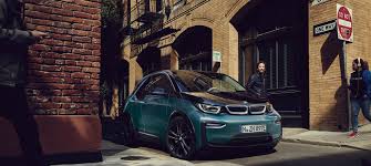 Besonders im blickpunkt steht die entwicklung altersgerechter fußbälle, die. Bmw I3 Modelle Technische Daten Preise Bmw De