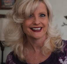 Carol Rutkowski's Instagram, Twitter & Facebook