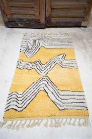 Sunsplash braid collection durable stain resistant reversible lime 8 ft. Sunscape Customizable Yellow Black And White Moroccan Wool Area Rug Ouive