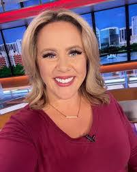 Karla Ray's Instagram, Twitter & Facebook