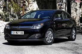 Te uiți după mașini noi, dar nu știi ce model să alegi? Cele Mai Bune 10 Masini Germane Second Hand Pe Care Le Poti Cumpara In Romania Pentru