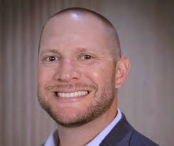 M&T Delaware executive Hutton to take