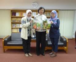 Bibliothèque nationale de malaisie (fr); National Library Of Malaysia Librarians Visit The Ncl For A Two Week Learning Exchange National Central Library