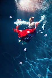 北京写真套系 水中游 摄影师粉黛流芳 一拍一 豆瓣旗下摄影服务平台 underwater photoshoot underwater photography water photography