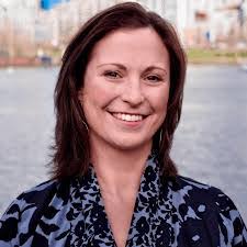 Brandy Mcgee's Instagram, Twitter & Facebook