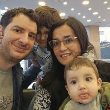 GUARDIAN Y SU CONEXIÓN CON EL PÚBLICO LATINO Jamie Rowe, ex cantante y  líder de 𝗚𝘂𝗮𝗿𝗱𝗶𝗮𝗻, compartió unas palabras en sus redes  refiriéndose al apoyo de los fans latinos, quienes siguen escuchando