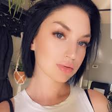 Shiann Brewster and Derek Hendrickson's Wedding Website