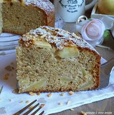 Proprio per questo motivo vi proponiamo una versione della torta di mele per diabetici, grazie all'uso di farina integrale dall'indice glicemico inferiore rispetto alla classica farina biancaread more. Torta Morbida Mele E Farina Integrale Cucinare E Come Amare