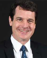 Mark Walters stepping down as dean of the Faculty of Law in June 2023