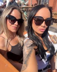 Life can't be all work and no play. Lovely day with my fellow pocket rocket  🚀 @leannemk12 lots a laughs, wind swept hair and a few ears burning 🤣🤣