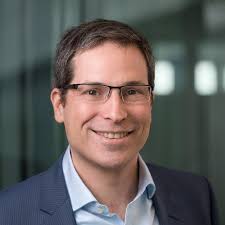 Abraham Bernstein's Instagram, Twitter & Facebook