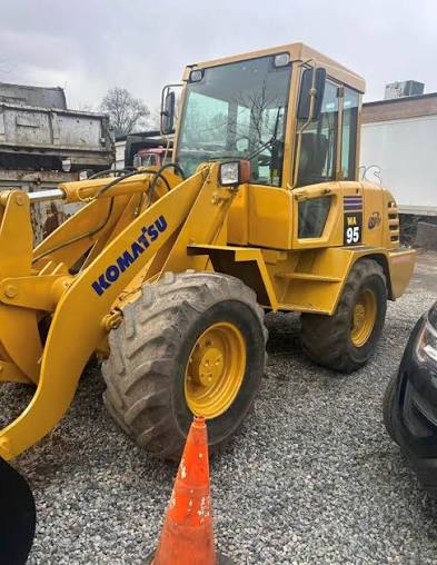 Komatsu WA95-3 Wheel Loader