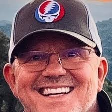 Brad Houck's Instagram, Twitter & Facebook