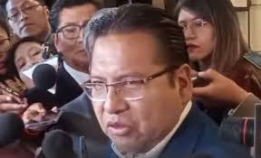 LaPaz "EVO YA NO PERTENECE AL...