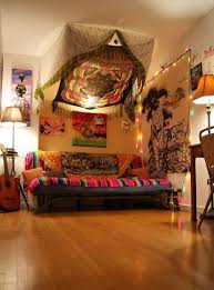 See more ideas about gypsy, gypsy life, gypsy wagon. 5 Home Bohemian Bedroom Decor From Around The World Chill Room Bohemian Bedroom Decor Aesthetic Bedroom