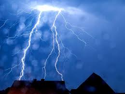 Zeigt aktuelle wetterwarnungen des deutschen wetterdienstes (dwd). Wetter Hessen Dwd Gibt Warnung Vor Starkem Gewitter Raus Diese Regionen Sind Betroffen Wetter