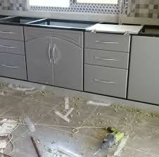 تعدات جميع أنواع منجور الألمنيوم وديكورات المطابخ وقزاز السيكوريت 2 Photos Product Service