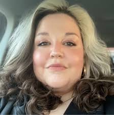 EDIT: adding some job posts Hello LinkedIn fam and friends. 🙋🏼‍♀️ I'm  working