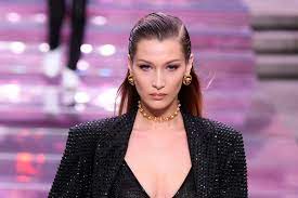 The supermodel took to her instagram on sunday to share. Bella Hadid Apologizes After Being Accused Of Racism Towards The Middle East National Globalnews Ca