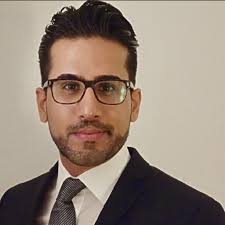 May 25, 2021 · elia suleiman in it must be heaven (2019) t hrough sunday, the arab american national museum is presenting the four features palestinian filmmaker elia suleiman has made over the course of more than twenty years. Suleiman In Der Personensuche Von Das Telefonbuch