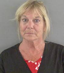 Dana Buss's Instagram, Twitter & Facebook