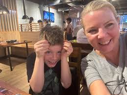 Kerry Bird's Instagram, Twitter & Facebook