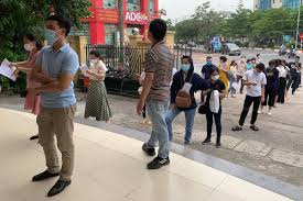 Mẫu giấy tờ sử dụng cho người đủ điều kiện lưu thông trên địa bàn thành phố. 13ctcuc4qe4vqm