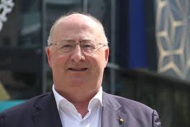 “Si es retiressin tots els portuguesos que viuen a Andorra, el PIB andorrà  cauria”