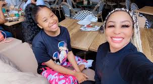 Khanyi mbau lastest news : Khanyi Mbau On Twitter Thebigsmilechallenge We Challenge All Moms Their Daughters To Tag Us In Their Big Smile Pictures Tag Ur Friends Family And Followers Too Happy Holidays Https T Co Rhz8igvahp