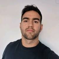 1900+ perfiles de «Perrone»