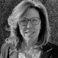 Karin Schuler's Instagram, Twitter & Facebook