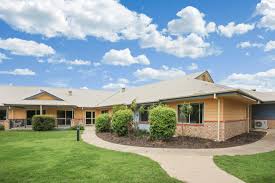 Deze accommodaties worden hoog enjoy a leisurely stroll to the local lawn bowling club, gym, pool, botanical gardens and beach. Churches Of Christ In Queensland