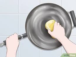 Cara matri wajan yg retak : Cara Melakukan Pelapisan Wajan Besi Dengan Gambar Wikihow