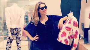 She is the author of seven bestselling novels, fetish, split, covet, hit, siren, the blood countess and the spider goddess. Tara Moss Attacked In Sydney Cbd 9news