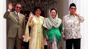 Pernyataan gus yaqut rupanya itu tak untuk jozeph paul zhang semata. 11 Tahun Haul Gus Dur Dan Kelakar Perlawanan Yang Abadi