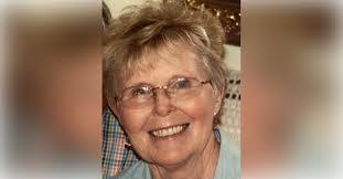 Kimberly Padgett's Instagram, Twitter & Facebook