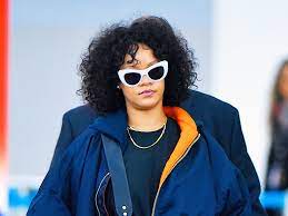 Check spelling or type a new query. How Rihanna Gets Her Natural Hair To Look So Healthy