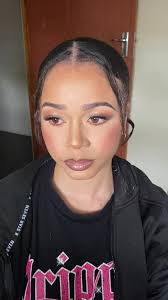 Soft Glam Makeup Tutorial with Gold Highlights