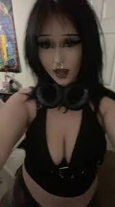 Ebony Orr's Instagram, Twitter & Facebook