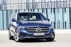 Mercedes Benz Classe B Estreia Em Nova Geracao Novo Monovolume Aparece Em Paris Featured Paris 2018 Classe B Mer Mercedes Classe B Mercedes Mercedes Benz